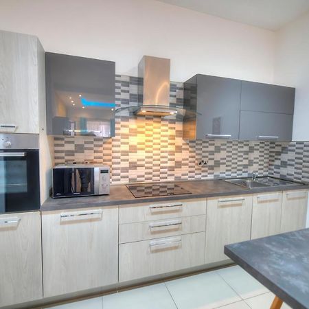 Spacious And Beautifully Furnished 3 Bedrooms/3Bathrooms Apartment With 2 Balconies Wvid1-1 Gzira Exterior foto