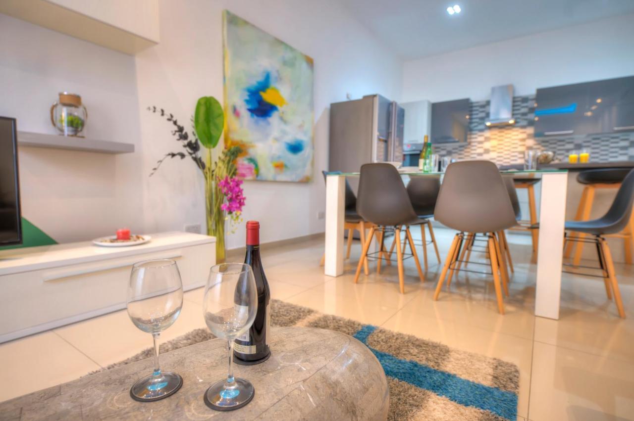 Spacious And Beautifully Furnished 3 Bedrooms/3Bathrooms Apartment With 2 Balconies Wvid1-1 Gzira Exterior foto